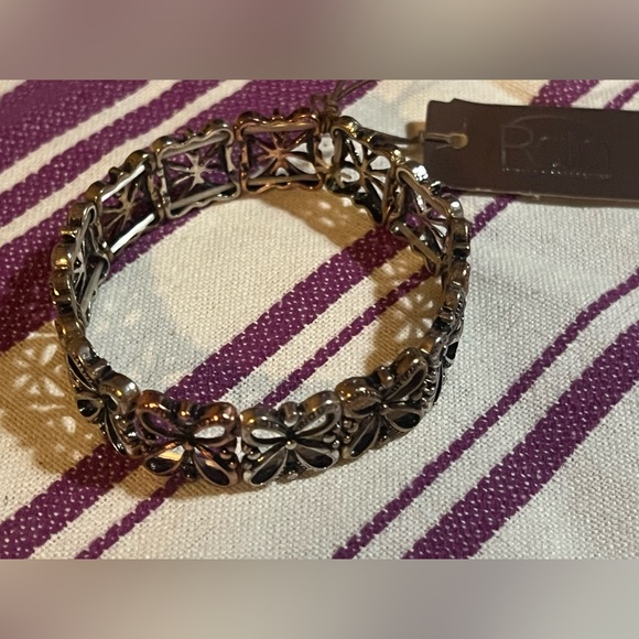 New Boutique brand Rain metal work bracelet - Picture 1 of 2